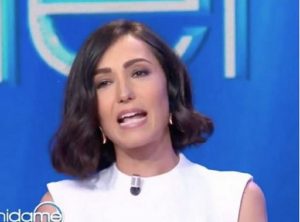 Caterina Balivo Piange In Diretta Ritorno A Vieni Da Me Con Lacrime