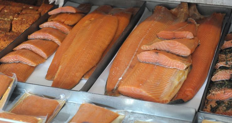 Coronavirus nel salmone esperto scagiona non lui responsabile