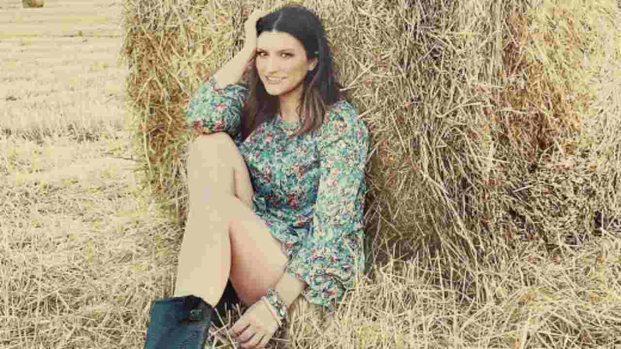 Laura Pausini, in mezzo alla natura: la bellezza romagnola incanta - FOTO