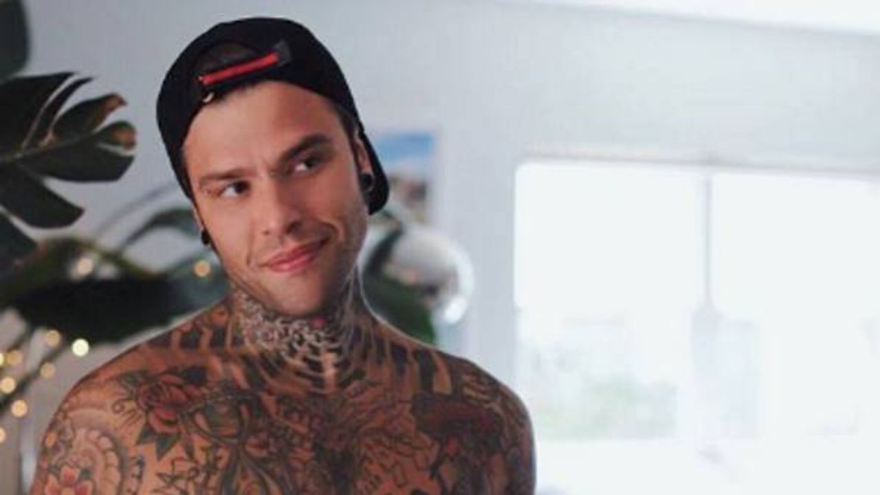 Fedez E Il Gesto Inaspettato Per Il Suo Fan Che Ha Commosso Il Web