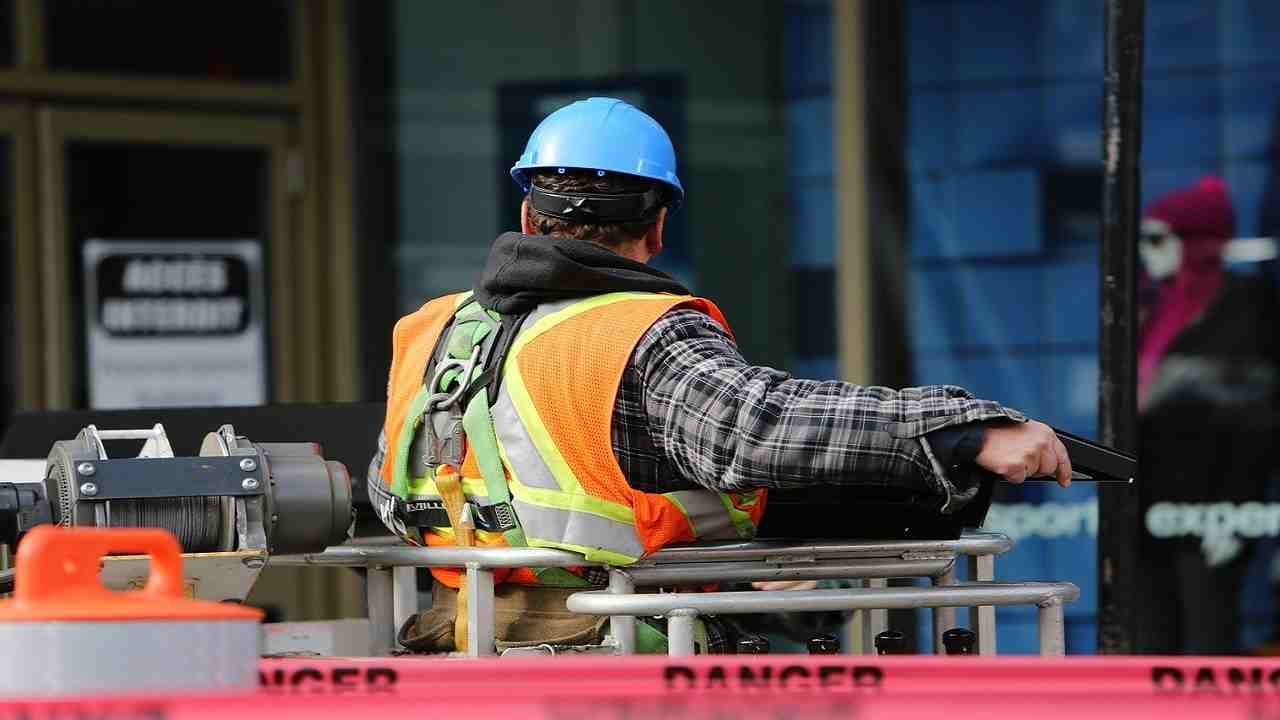 Autostrada A1 tragedia operaio ponteggio