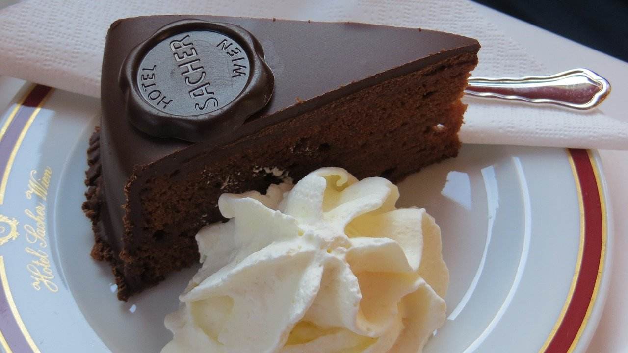 torta-sacher-com-nato-il-dolce-austriaco-pi-amato-al-mondo