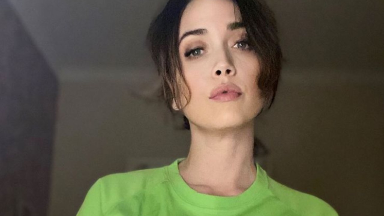 Chiara Francini, il costume non contiene la bellezza - FOTO