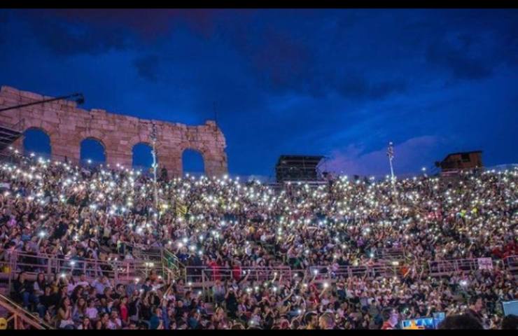 Pubblico de L'Arena di Verona