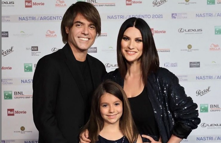 laura pausini famiglia 