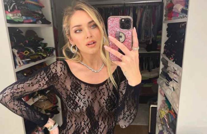 Chiara Ferragni Senza Vestiti In Casa Fedez Incredulo Foto