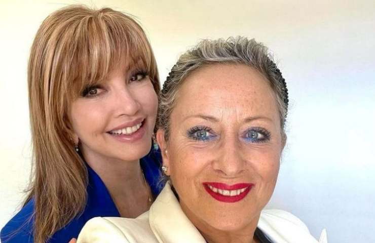 Carolyn Smith ai ferri corti Milly Carlucci discussione